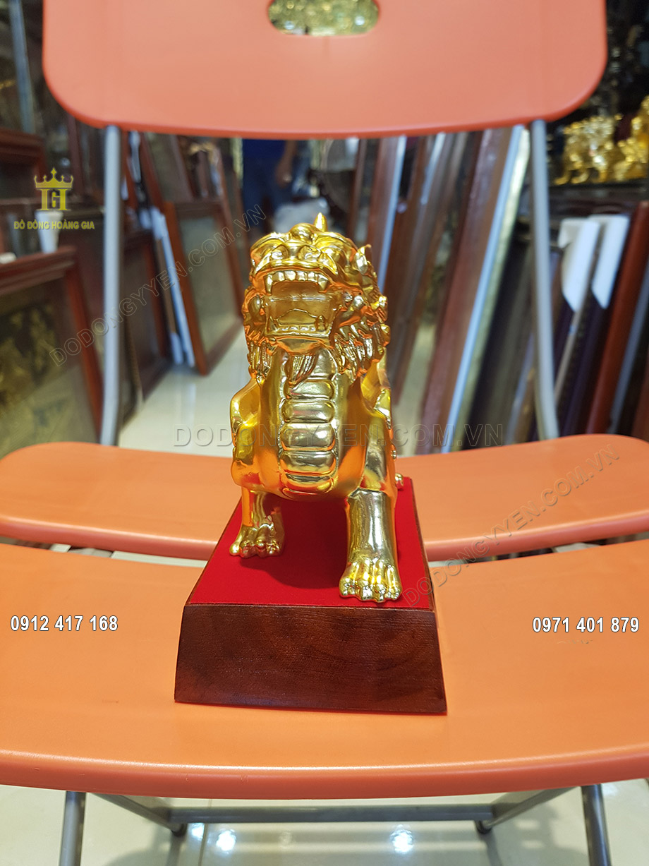 H&igrave;nh ảnh Tỳ Hưu nh&igrave;n từ ph&iacute;a trước